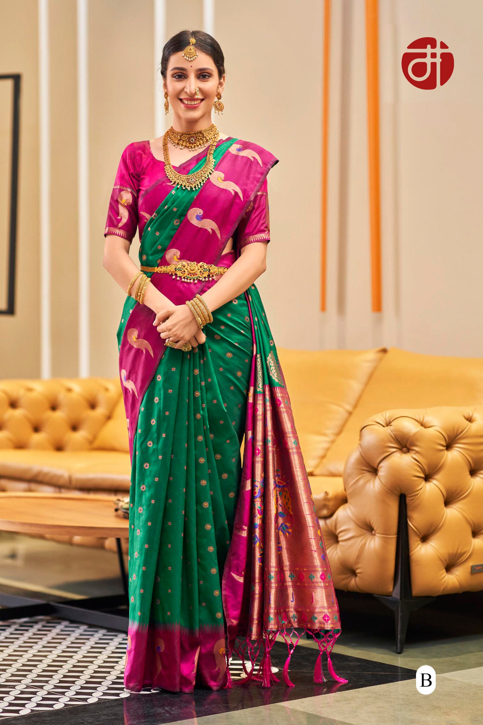 Shop Maharashtrian Wedding Saree Look for Bride Online India – Sunasa